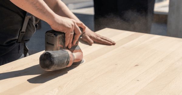 Dewalt dcw210nt accu excentreer schuurmachine review featured